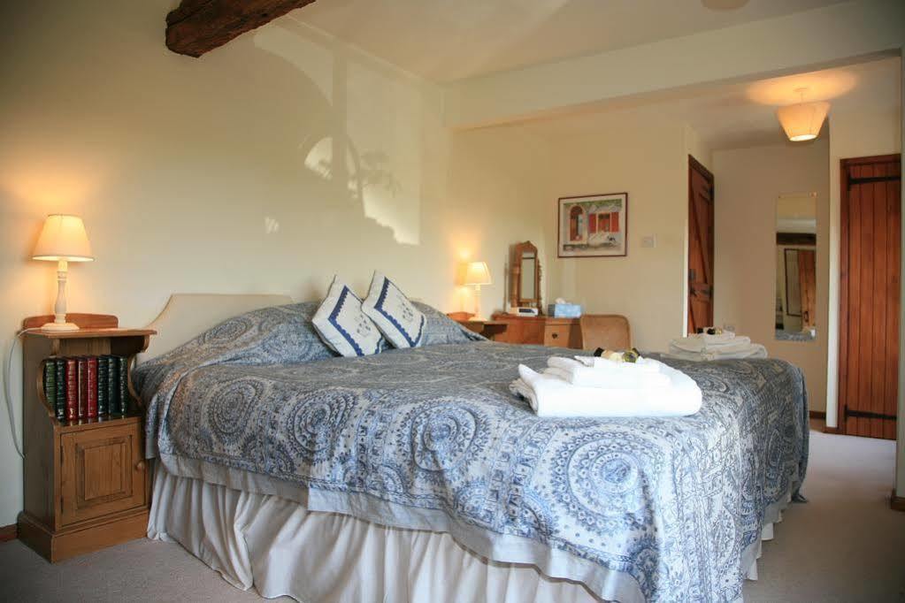 Bishopsdale Oast Bed & Breakfast Ашфорд Екстериор снимка